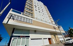 Apartamento com vista para o mar
